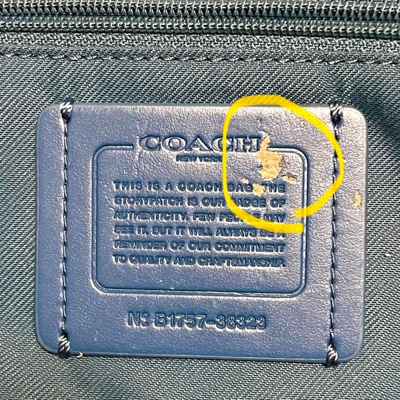 Coach Turnlock Tote in Edgestain Leather Mineral Blue Navy - Picture 13 of 13